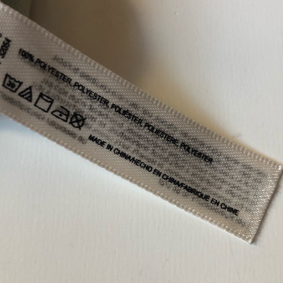 🔴SOLD Anthro Eloise Floral Scallop Hem Shorts - Picture 7 of 8